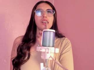MiiaDiaz live webcam show
