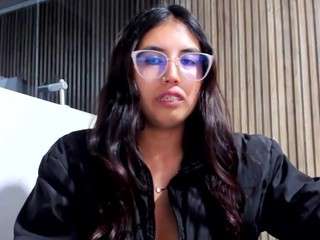 MiiaDiaz live cam preview