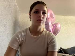 mikabraskey Sex Cam Show