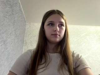 Lilly live cam