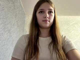 mikabraskey live webcam show