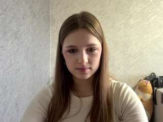 mikabraskey live webcam show