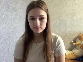 Lilly live webcam show