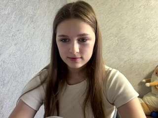 Lilly live webcam show