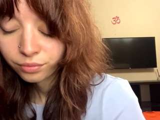 NikiLaduke live webcam show