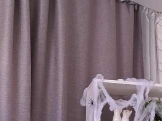 SookBroda live webcam show