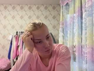 yesseniamcdill live webcam show