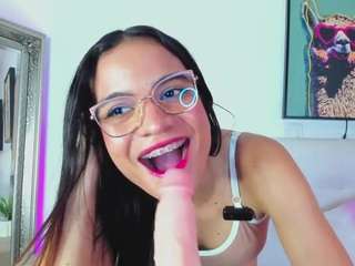 saly-beneth Sex Cam Show