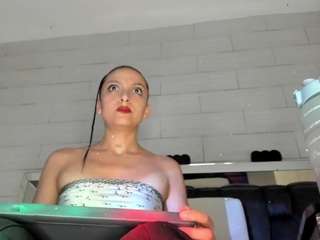 anna-nozokii live webcam show