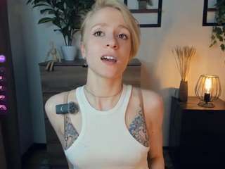 elenoramowatt live webcam show