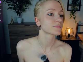 elenoramowatt live webcam show