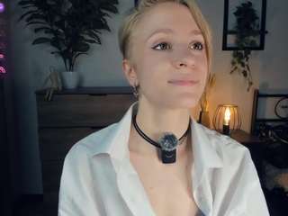 ElenoraMowatt