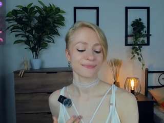 ElenoraMowatt live webcam show