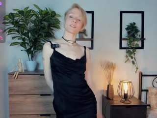 ElenoraMowatt live webcam show