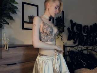 ElenoraMowatt