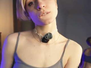 ElenoraMowatt