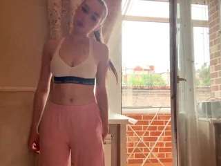 elsakisamore live webcam show