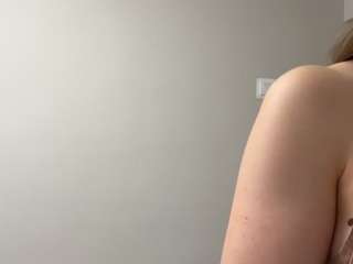 elsakisamore