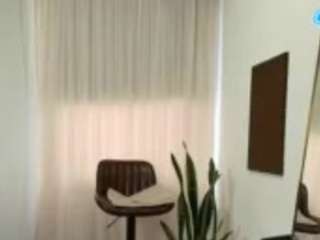 EvaFinas live cam preview