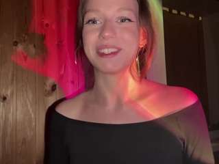 jeanmarieekmark Live Webcam on CamSoda