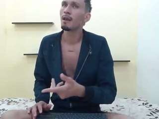 Live cam show with jerrywalker22