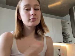 leonagoldermann live webcam show