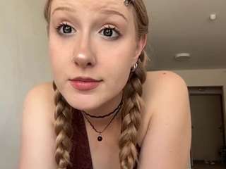 MelaineTosh