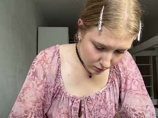 melainetosh live webcam show
