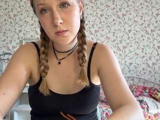 melainetosh live webcam show