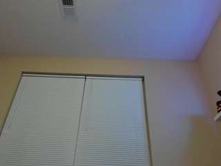 AmethystFoxx live cam preview