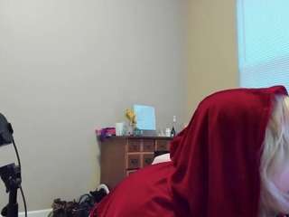 AmethystFoxx live cam preview