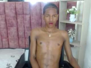 AfroWayuuu live webcam show