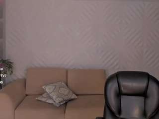 Maddisonlowex's live stream