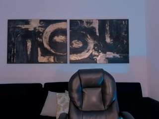 MaddisonLoweX live cam preview
