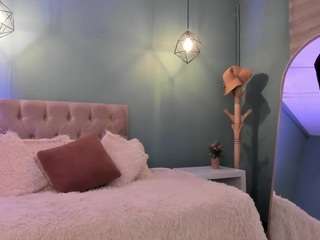 nora-vennucci Sex Cam Show