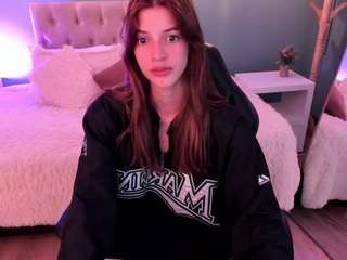 nora-vennucci Sex Cam Show