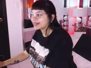 valkiriabennett live webcam show