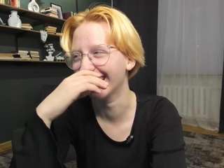 Live cam show with AnnitaShadd
