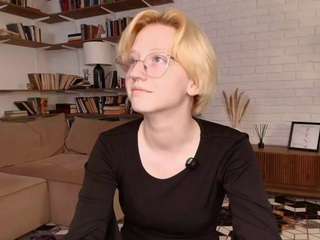 Annitashadd's cam show statistics and live stream