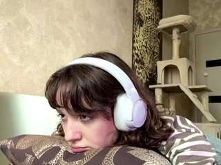 Live cam show with KathleneGuterriez