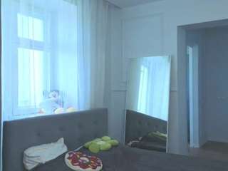 LuiseBoclair live webcam show