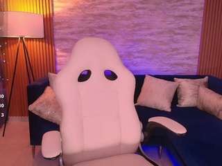 Carolyn-collins live cam preview