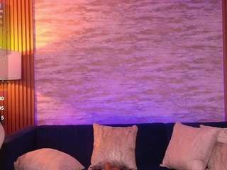 Carolyn-collins live cam preview