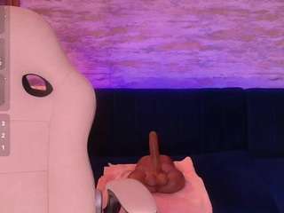 Carolyn-collins live cam preview