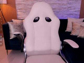 Carolyn-collins live cam preview