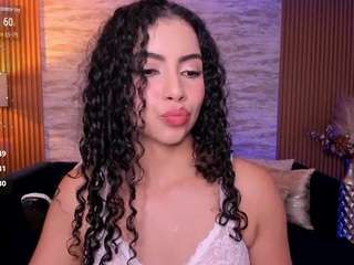 Carolyn-collins live cam preview