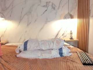 jade-davis live webcam show