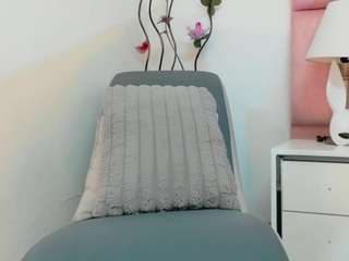 kamiiarias live webcam show