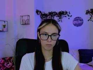 olivia-kit live webcam show