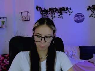olivia-kit live webcam show